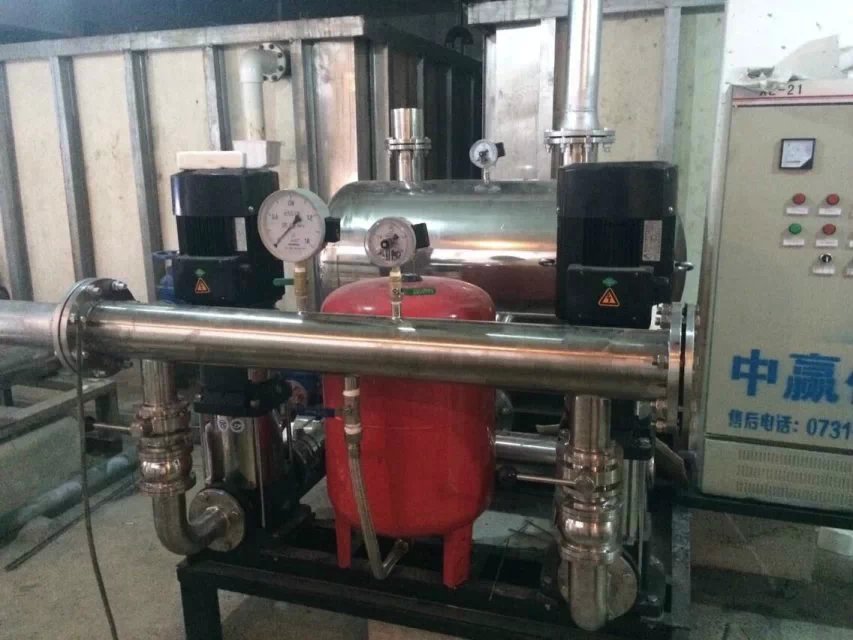 江西雄鷹房地產(chǎn)開發(fā)有限公司采購5.5KW、7.5KW兩用一備無負壓供水設備兩套